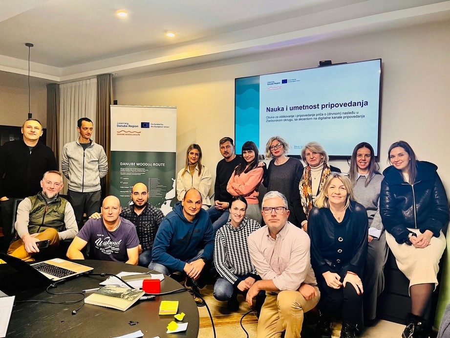 ДРВО КАО СВЕДОК ЖИВОТА